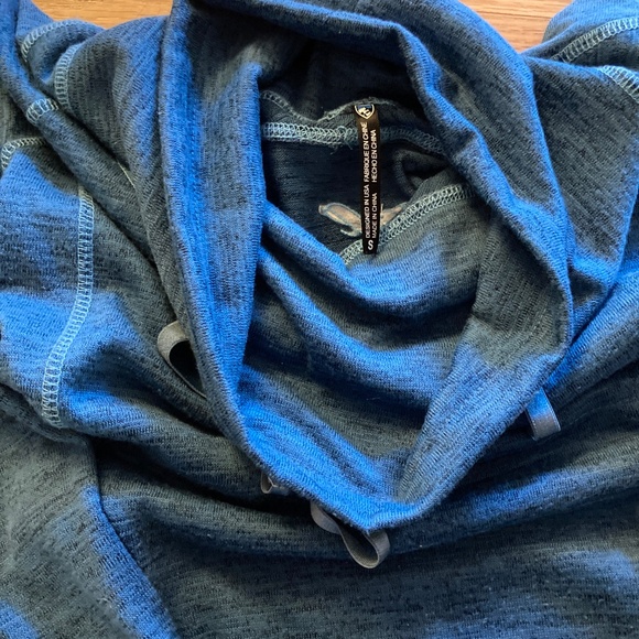 W's Kuhl Cowl Neck Sweater - Picture 2 of 3